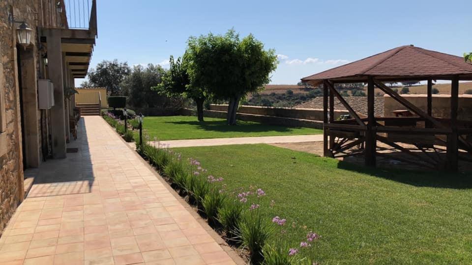 Agriturismo Russa Belladonna كالتاجيروني المظهر الخارجي الصورة
